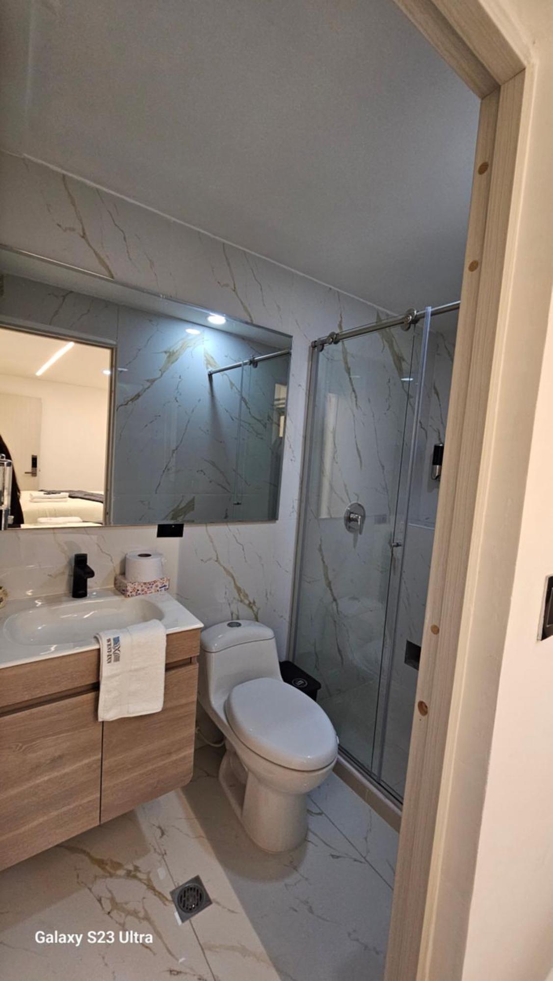 Hotel West Inn Bogota Ngoại thất bức ảnh